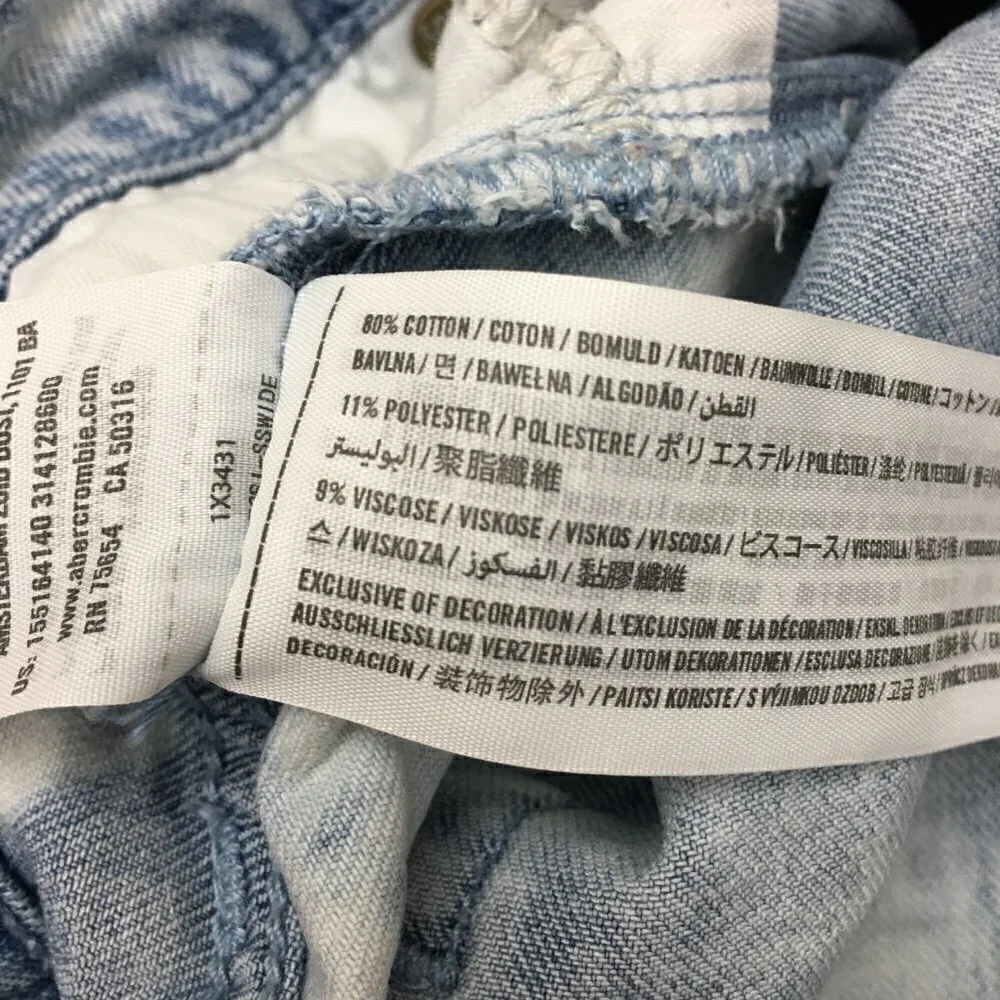 Abercrombie & Fitch Women's Straight Leg Jeans Distressed Light Wash Y2K size 0